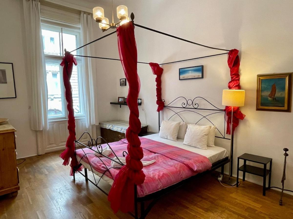 Iza Bella Classic Romantica Spacious 2br *